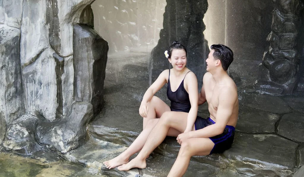 On-Tuyen-Thuy-Lieu-Phap2