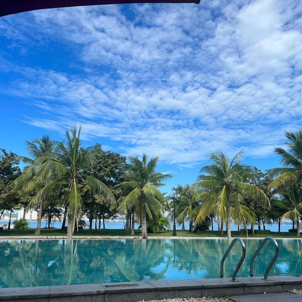 paradise-suites-hotel