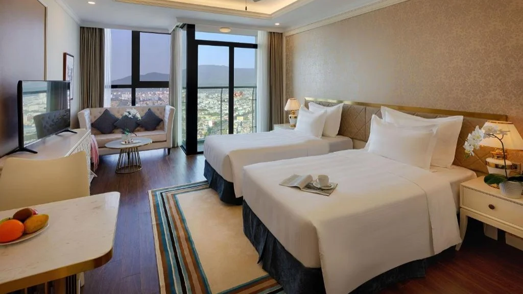 Phong-Deluxe-Horizon-View-1