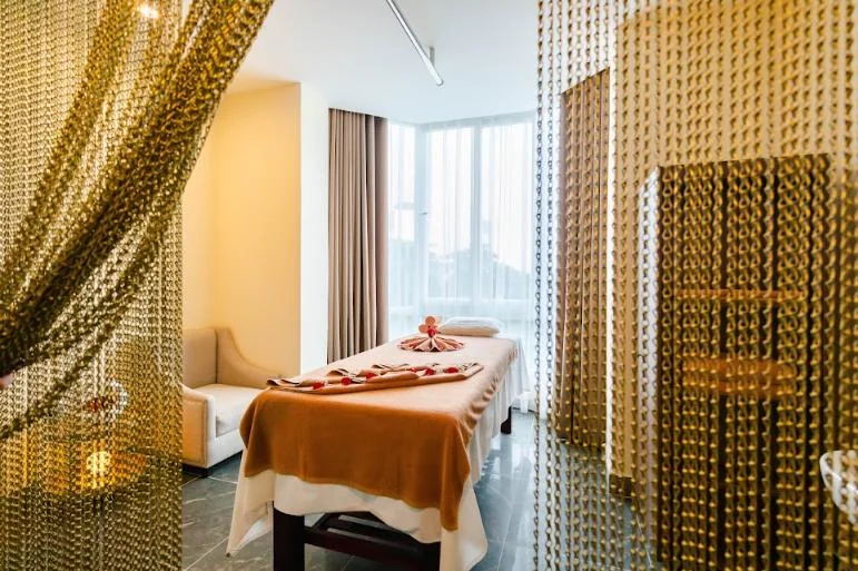 Mường Thanh Holiday Suối Mơ Hạ Long Hotel: Vị trí, tiện ích, giá bán, kinh nghiệm đặt phòng và đơn vị uy tín