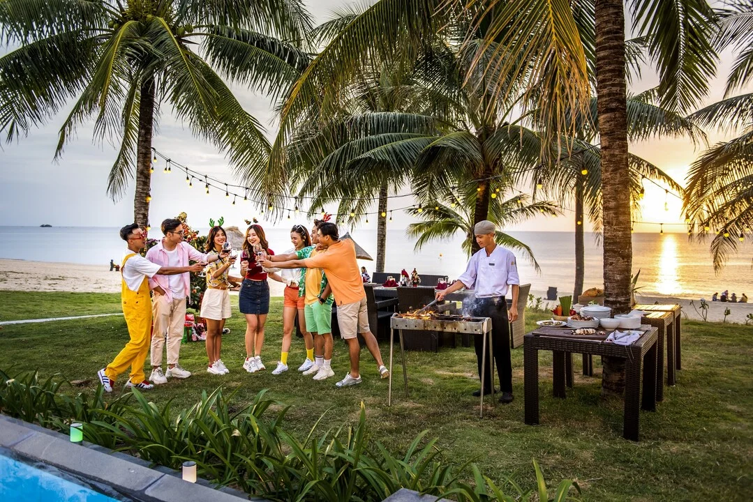 tiec-nuong-bbq-tai-vinpearl-phu-quoc-02