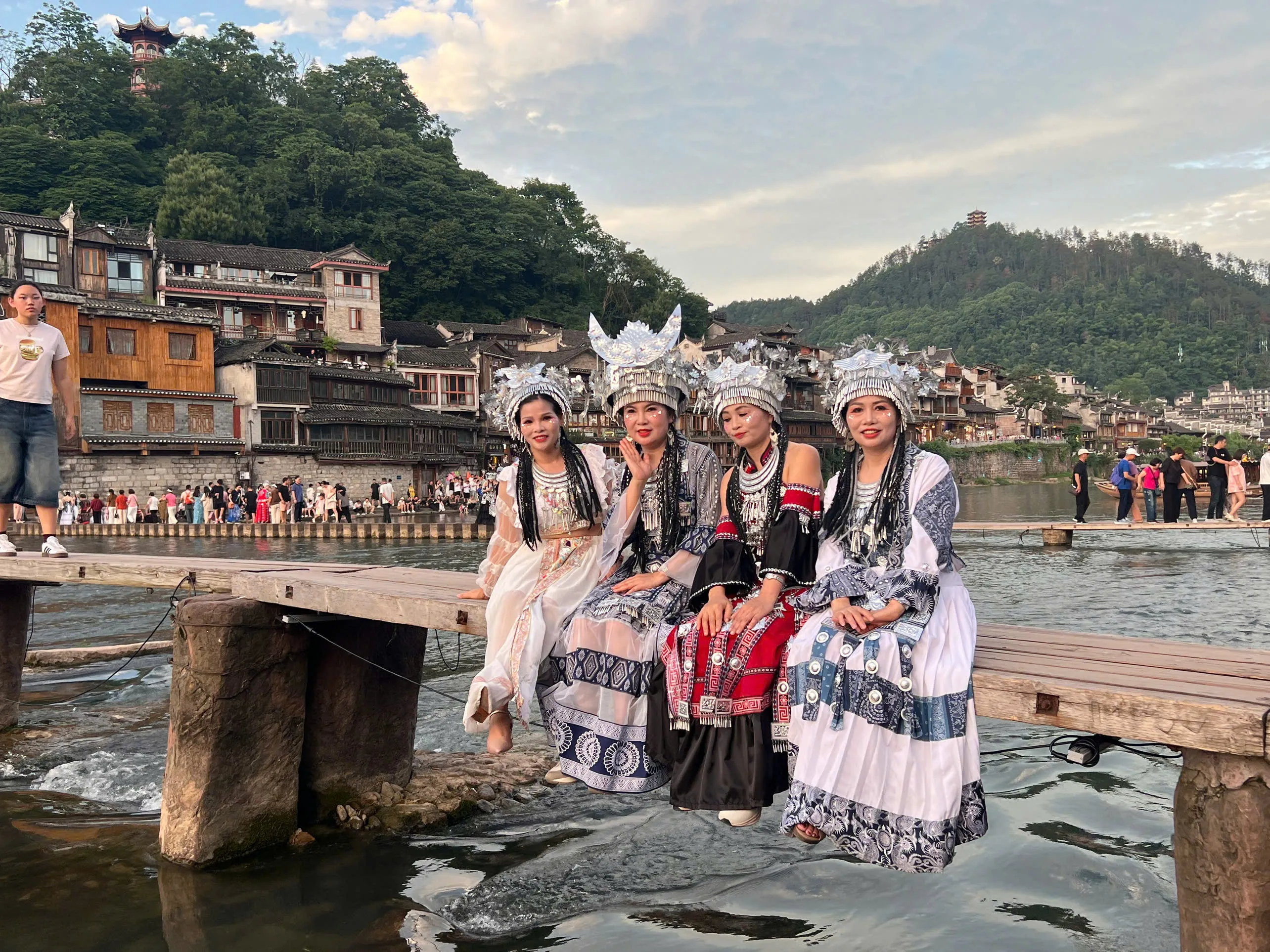 tour-an-thi-phuong-hoang-co-tran-truong-gia-gioi-7-1