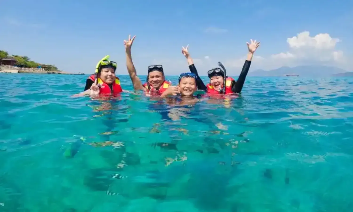tai-sao-loai-hinh-tour-hon-mun-lang-chai-lai-la-lua-chon-tinh-gon-hoan-hao