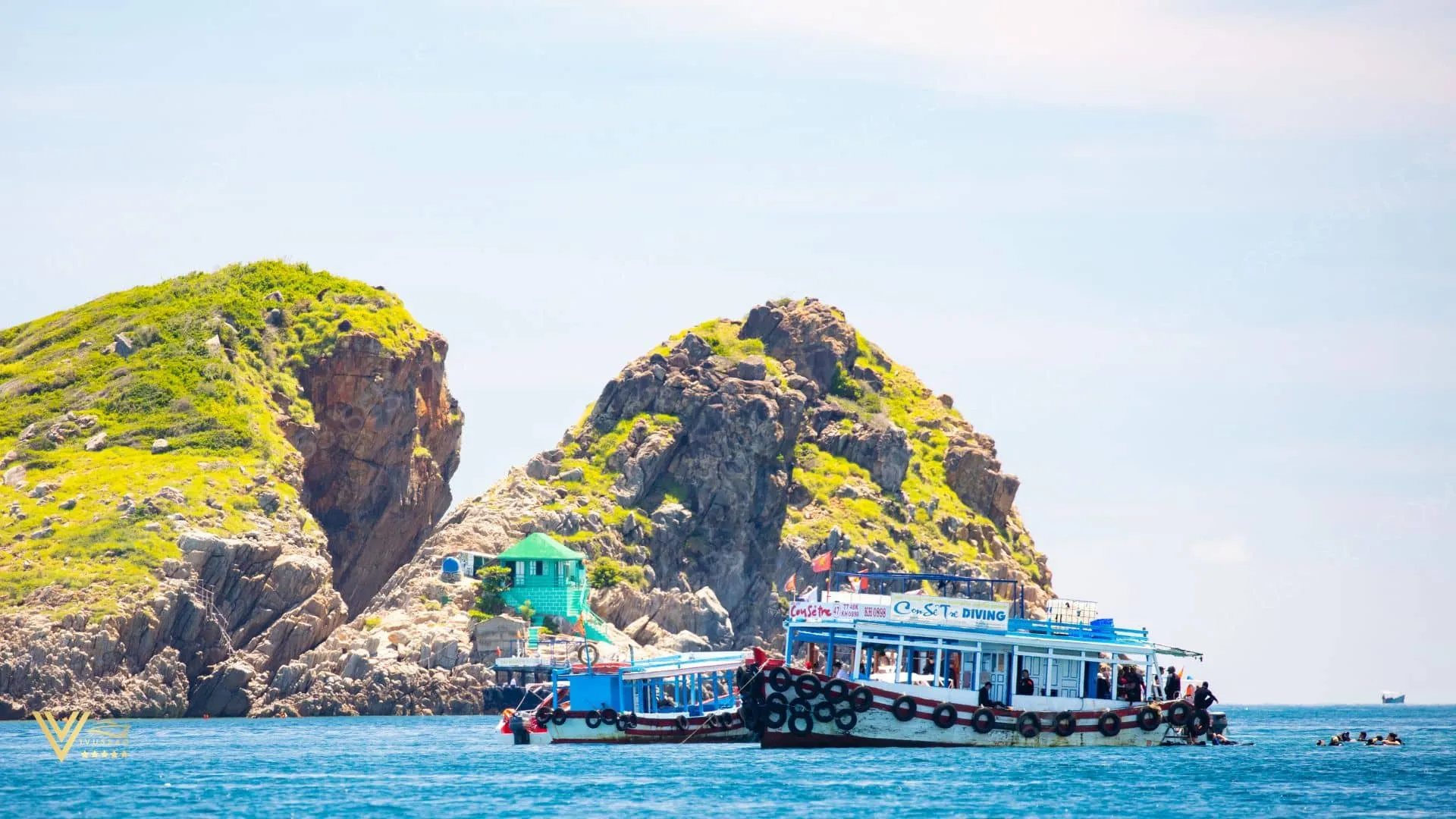 kinh-nghiem-xuong-mau-thuc-chien-khi-di-tour-hon-mun-lang-chai