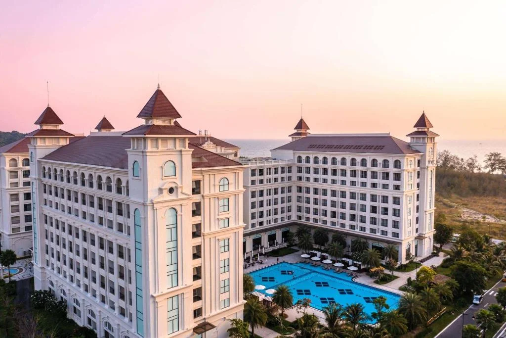 Wyndham-Garden-GrandWorld-Phu-Quoc-overview
