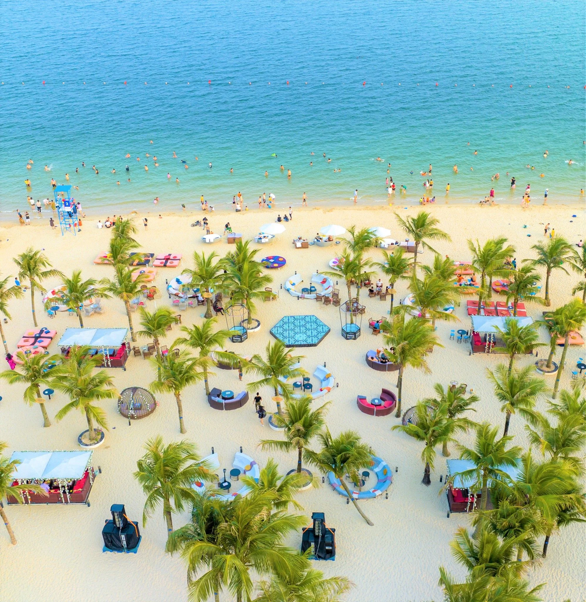 1695025336-justfly-bai-chay-ha-long-quang-ninh-2