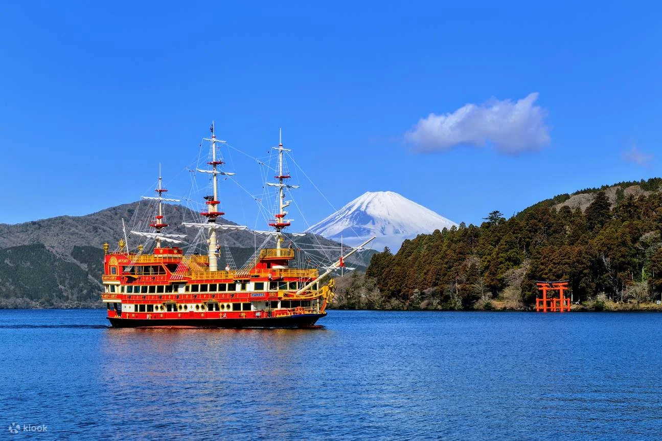 Du-thuyen-Ho-Ashi
