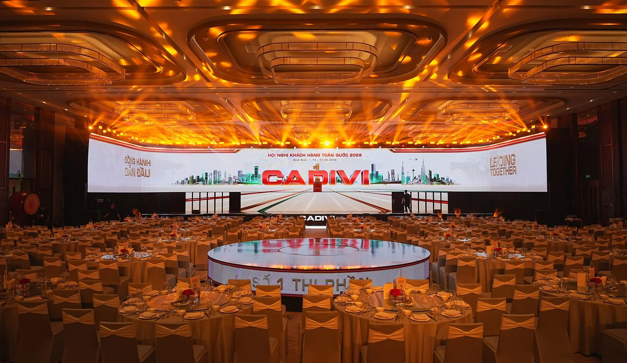 GrandBallroom-Pullman-Ninh-Bình