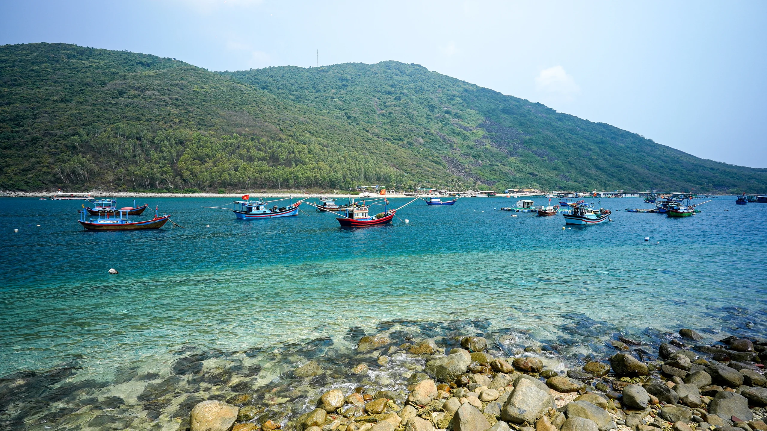 lang-chai-bich-dam
