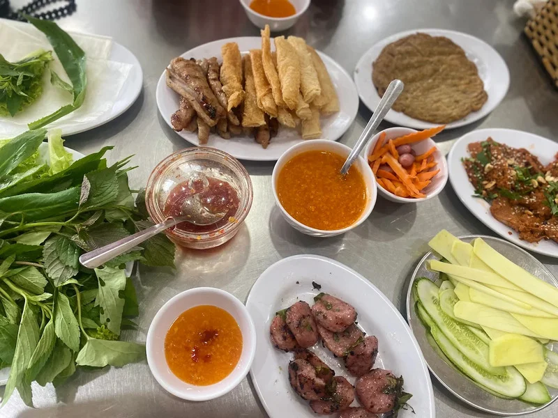 nem-nuong-dang-van-quyen