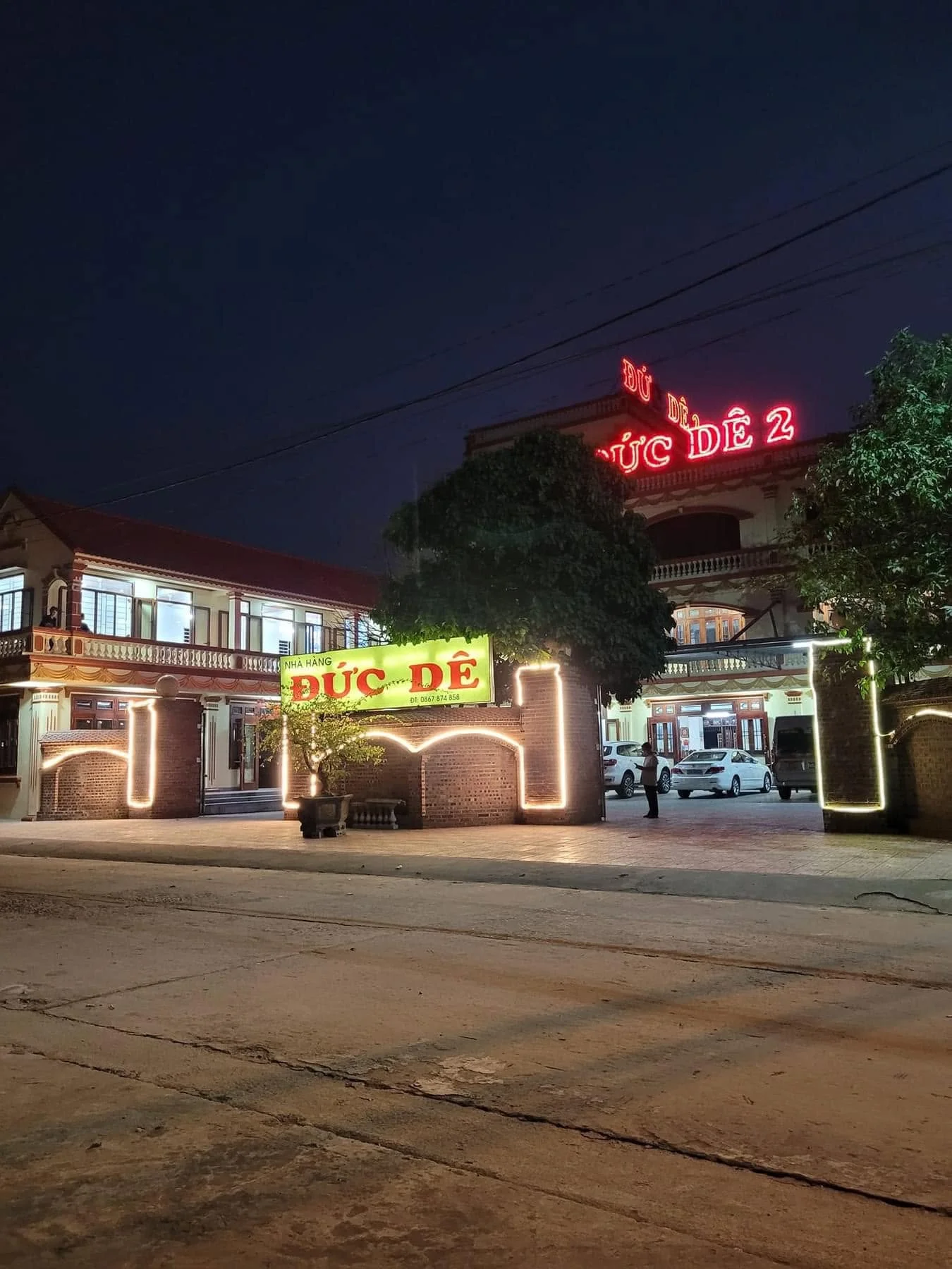 nha-hang-duc-de