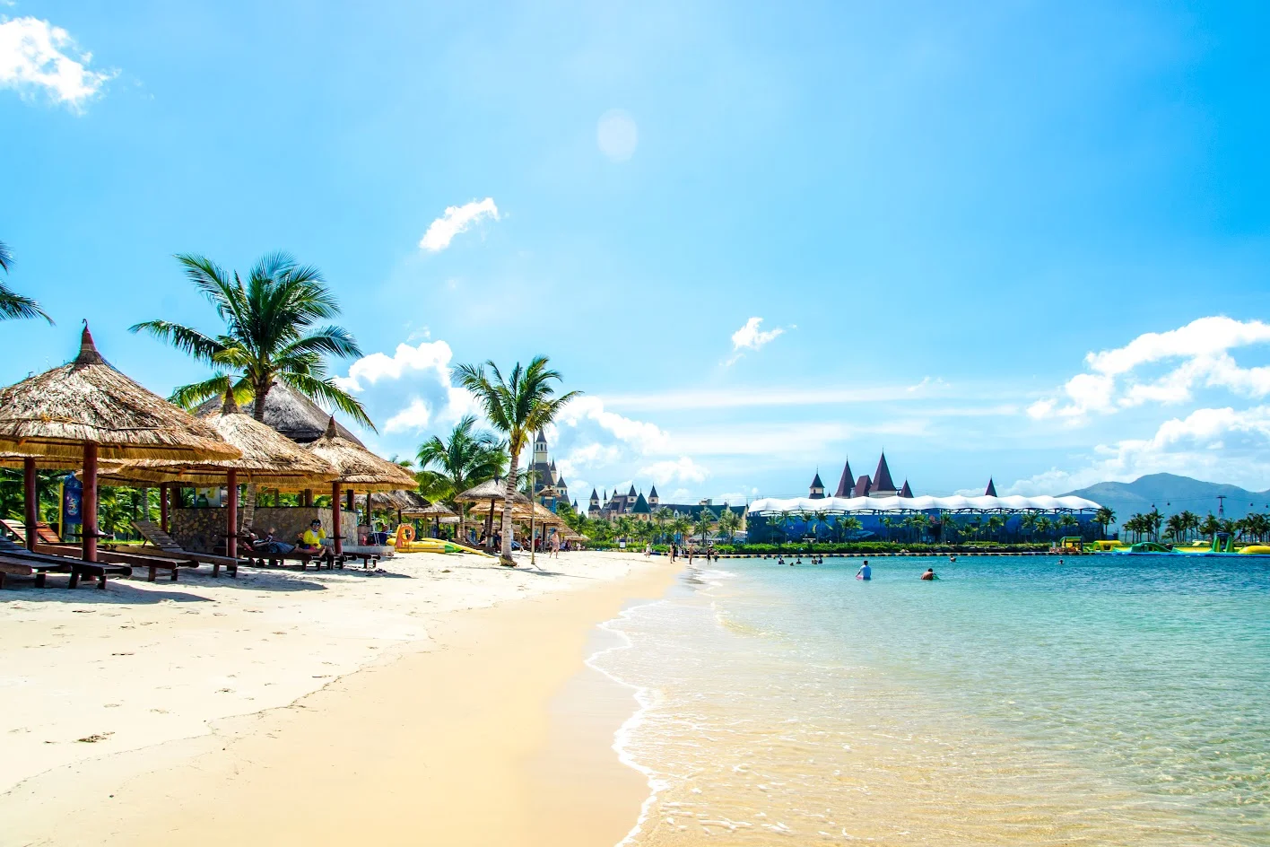 nha-trang-thang1-thang4
