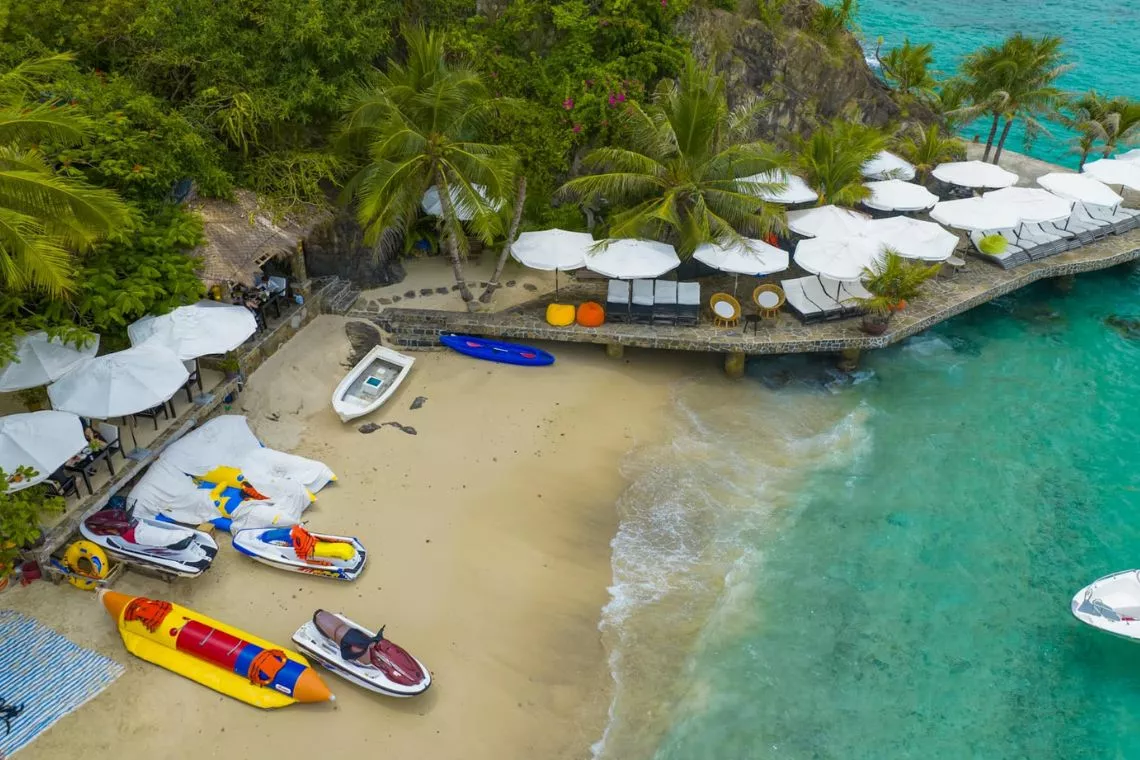 vi-tri-dia-ly-va-phuong-thuc-di-chuyen-den-eo-bien-mini-beach-nha-trang-dien-ra-ra-sao