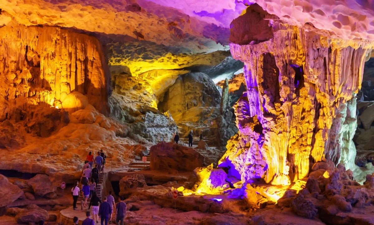 sung-sot-cave-thumb