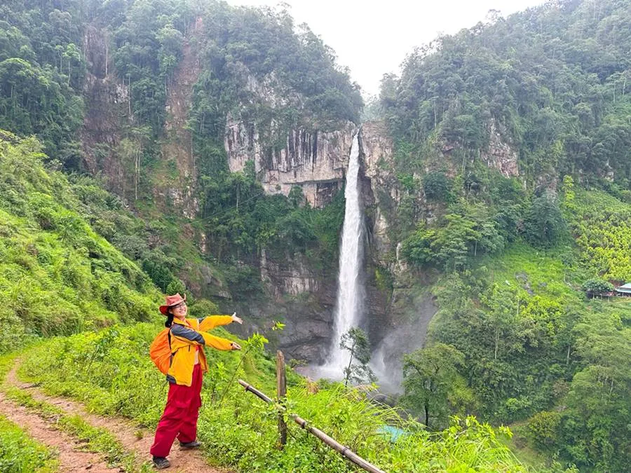 thac-hang-te-cho-o-dau-va-thuoc-dia-phan-tinh-nao-cua-vung-nui-tay-bac