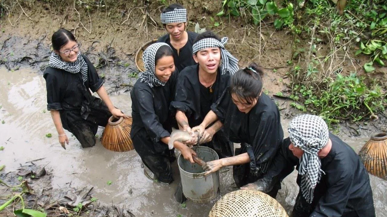 tham-gia-thu-thach-cung-doi-nhom