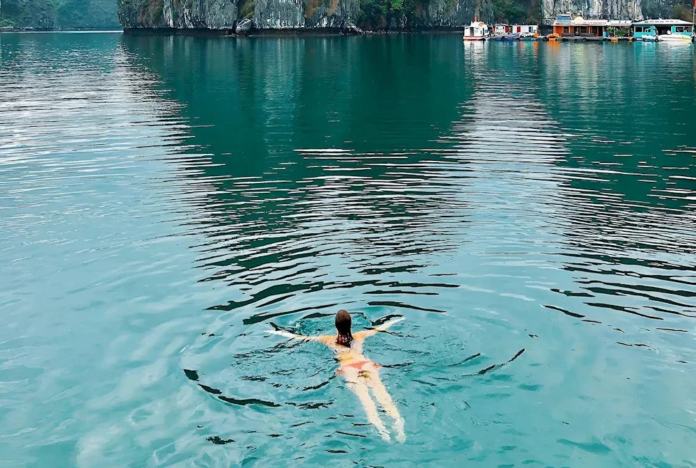 the-jade-clear-waters-of-ti-top-island