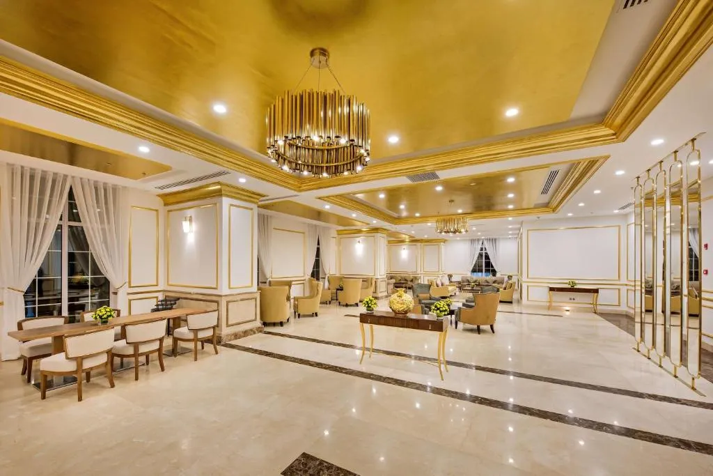 wyndham-danang-golden-bay