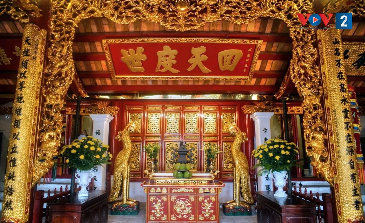 bai-duong-den-ngoc-son