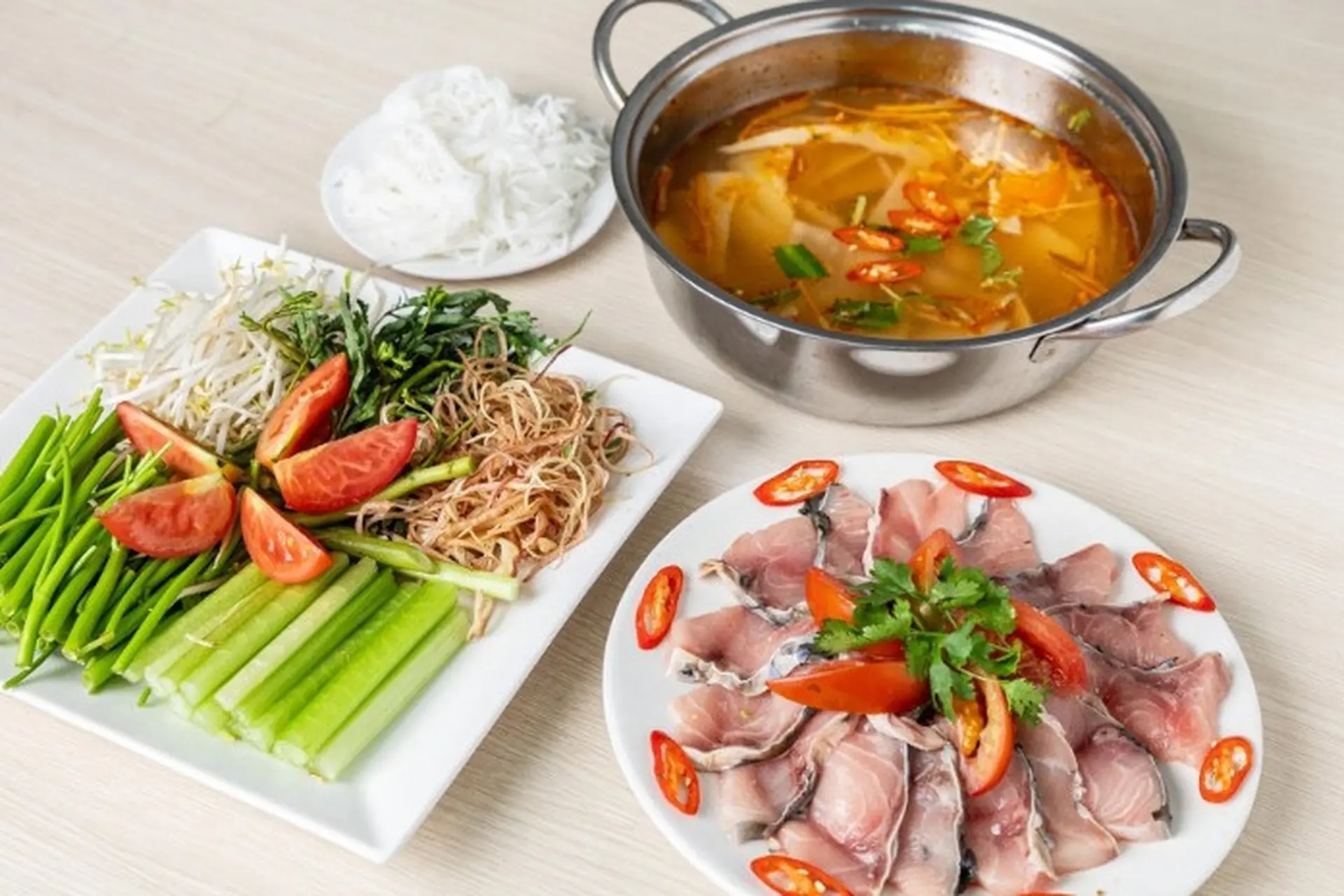 ca-nganh-hap-toi-ot-va-lau-ca-chep-gion