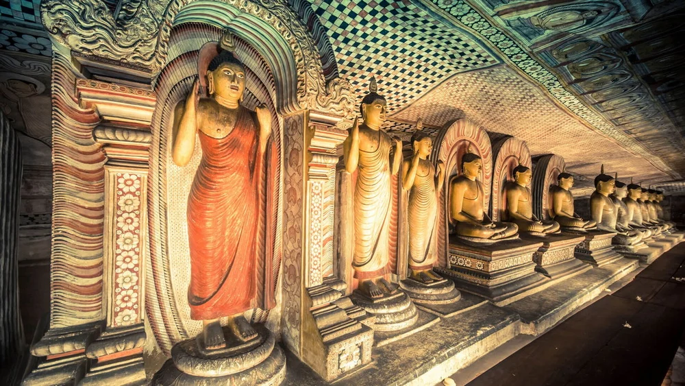chua-dong-vang-dambulla
