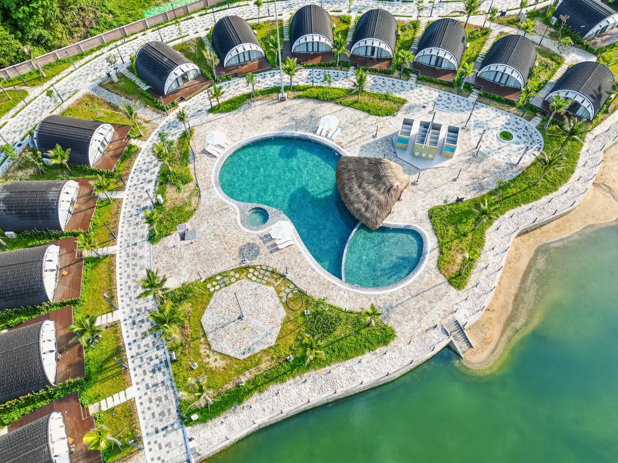 Đầu rồng resort