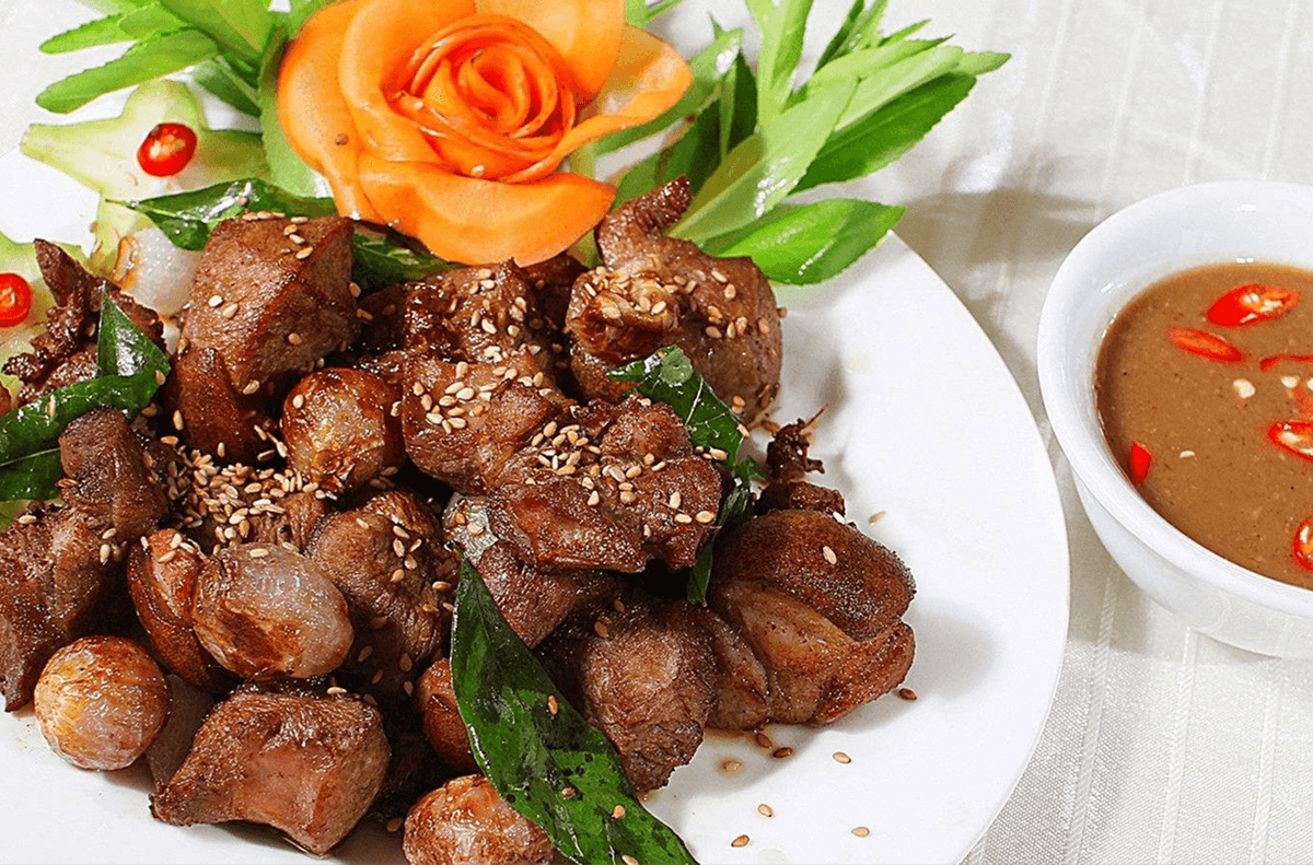 gioi-thieu-mon-de-nui-ninh-binh-dac-san-tru-danh-niu-chan-du-khach