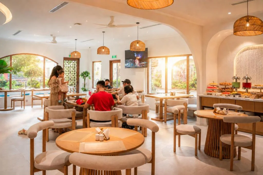 khonag-gian-am-thuc-noska-hotel-phu-quoc