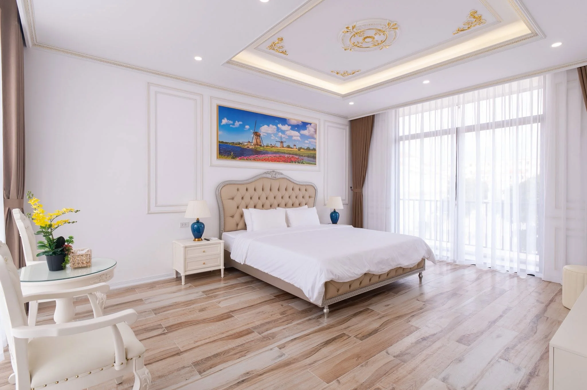 phong-cao-cap-phong-vip-nhom-classic