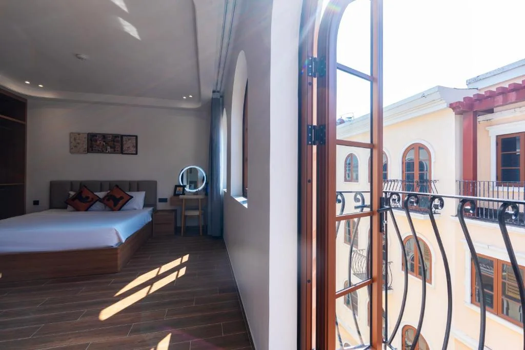 Song-and-Sun-Phu-Quoc-Hotel-1