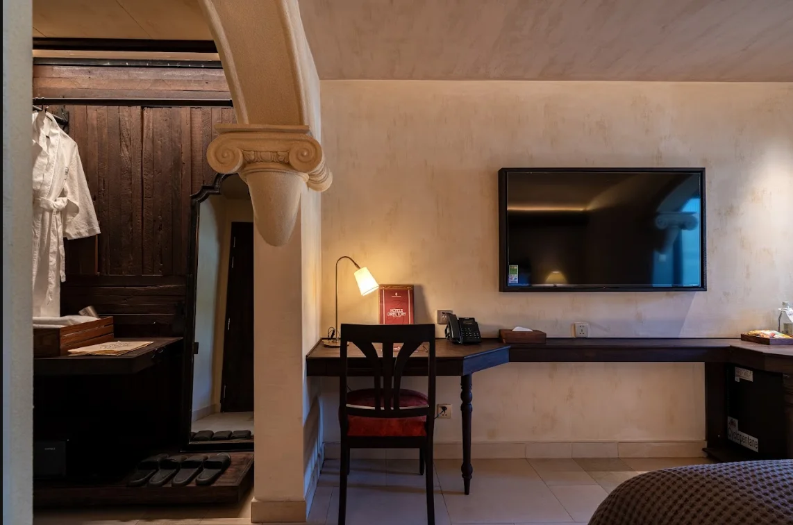 tai-Hotel-Fantaisie-Da-Lat-1
