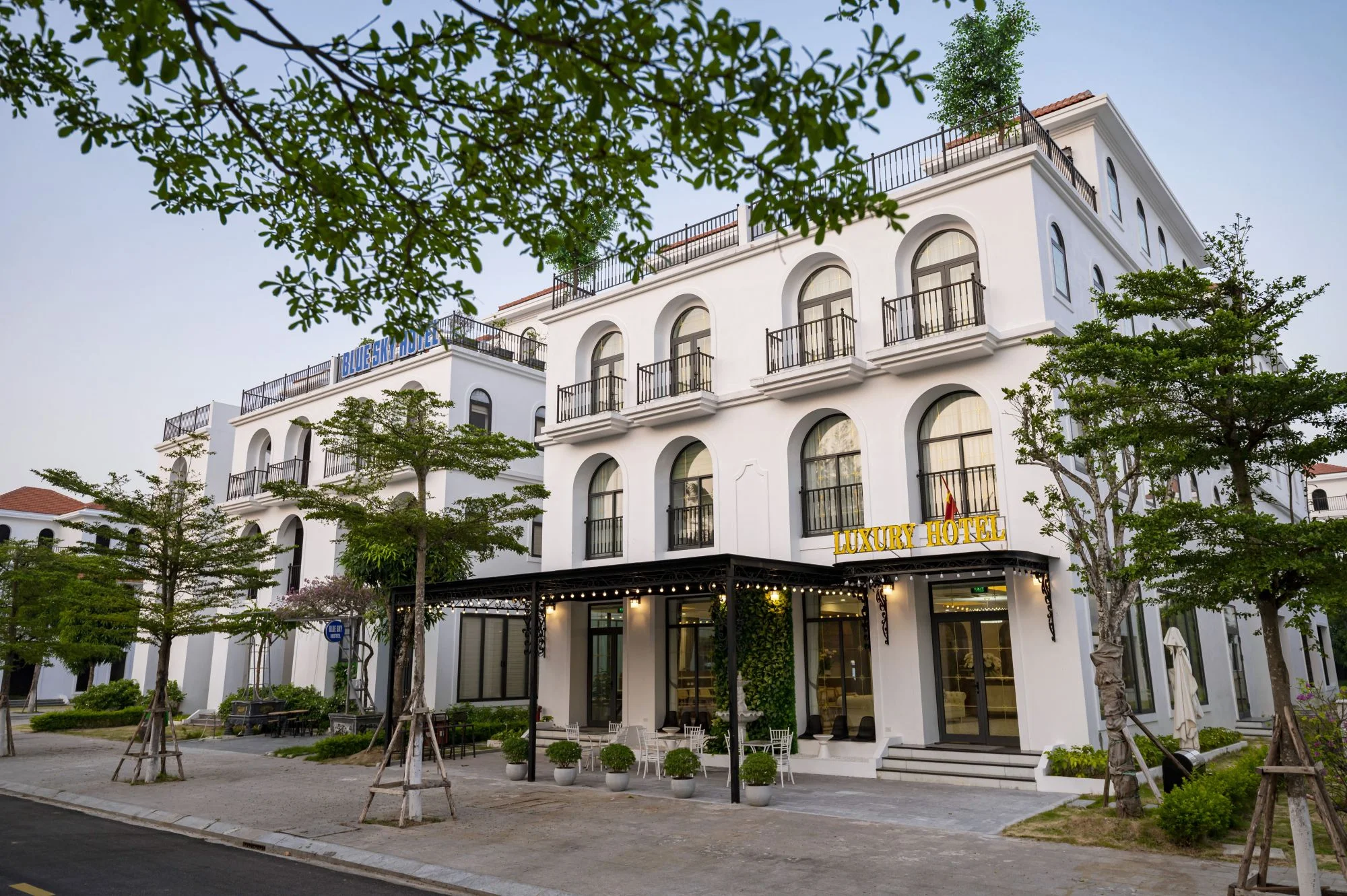 Tra-co-long-beach-luxury