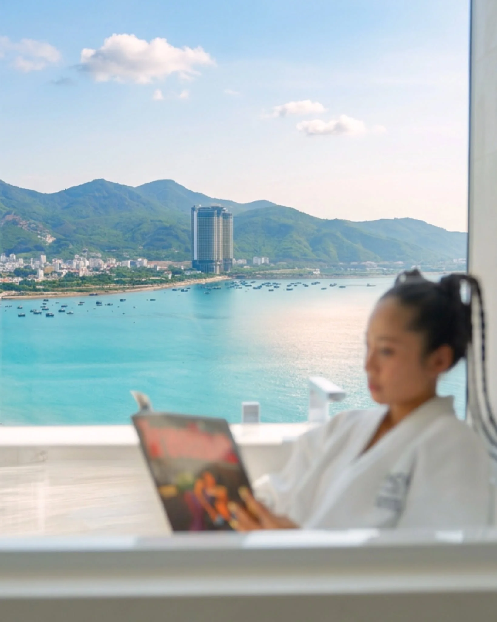 Voco Scenia Bay Nha Trang-1