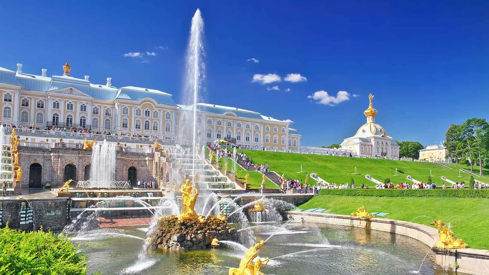 cung-dien-mua-he-peterhof
