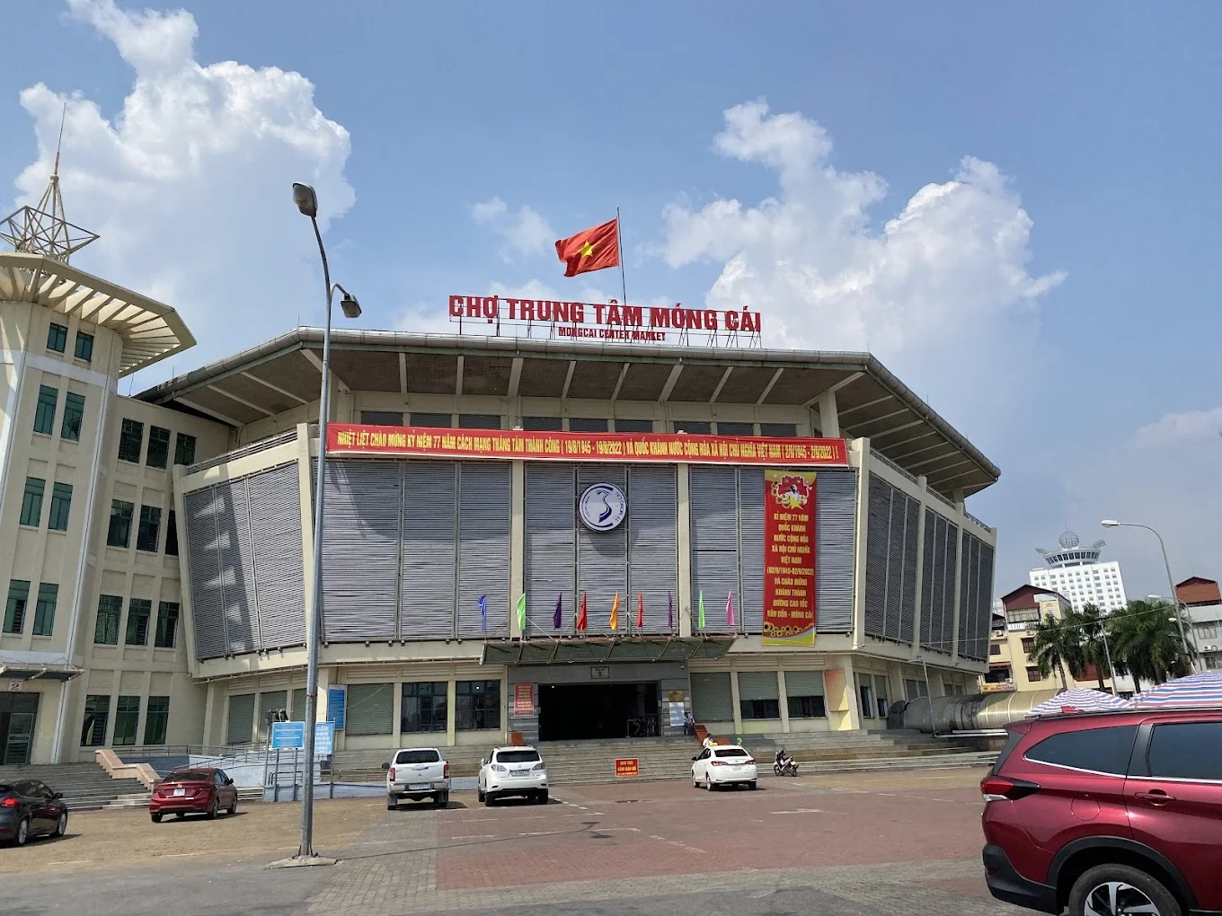 duong-di-den-cho-kha-de-dang