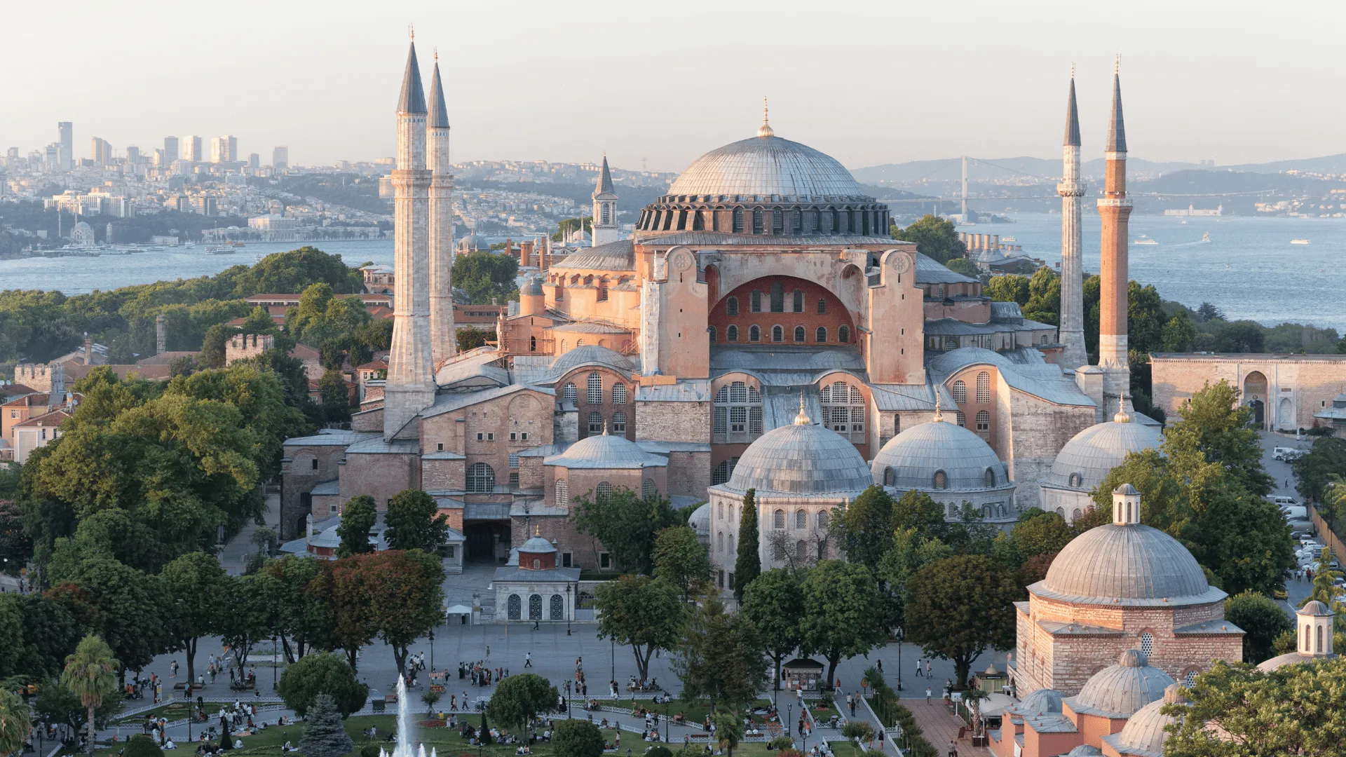 vuong-cung-thanh-duong-hagia-sophia