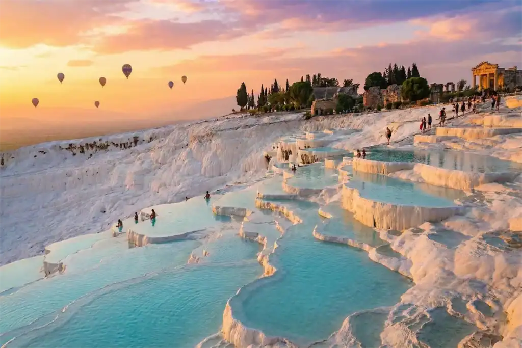 tam-khoang-nong-tu-nhien-tai-thien-duong-pamukkale