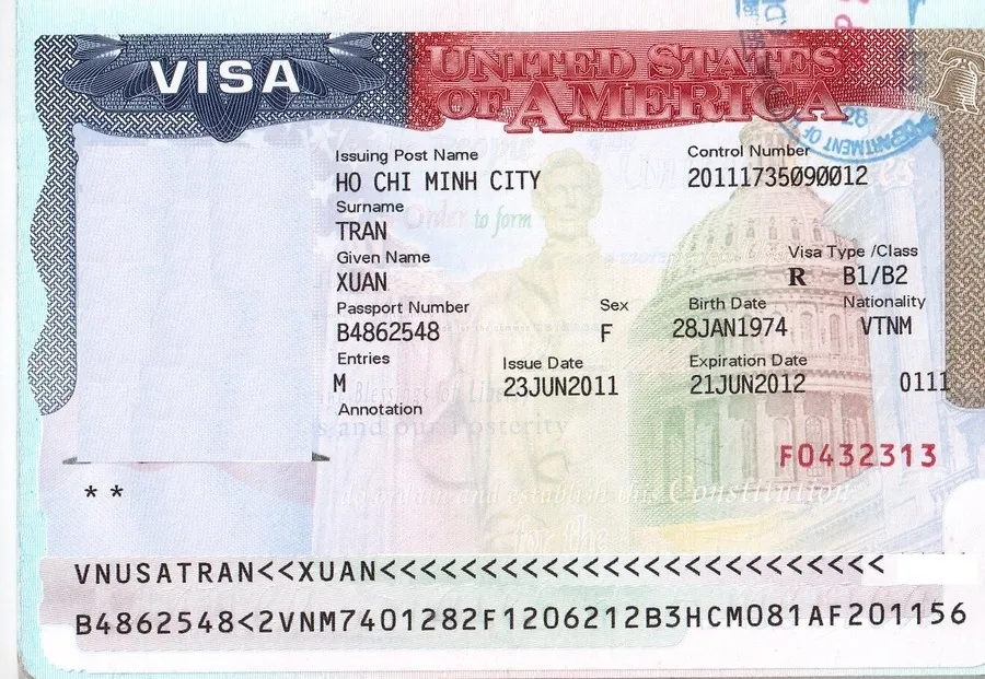 cong-dan-viet-nam-di-nga-co-can-visa-khong-theo-quy-dinh-phap-ly-hien-hanh