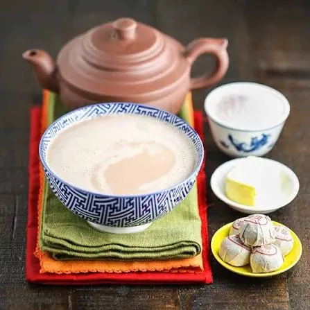 tra-thanh-khoa-va-tra-bo-tay-tang