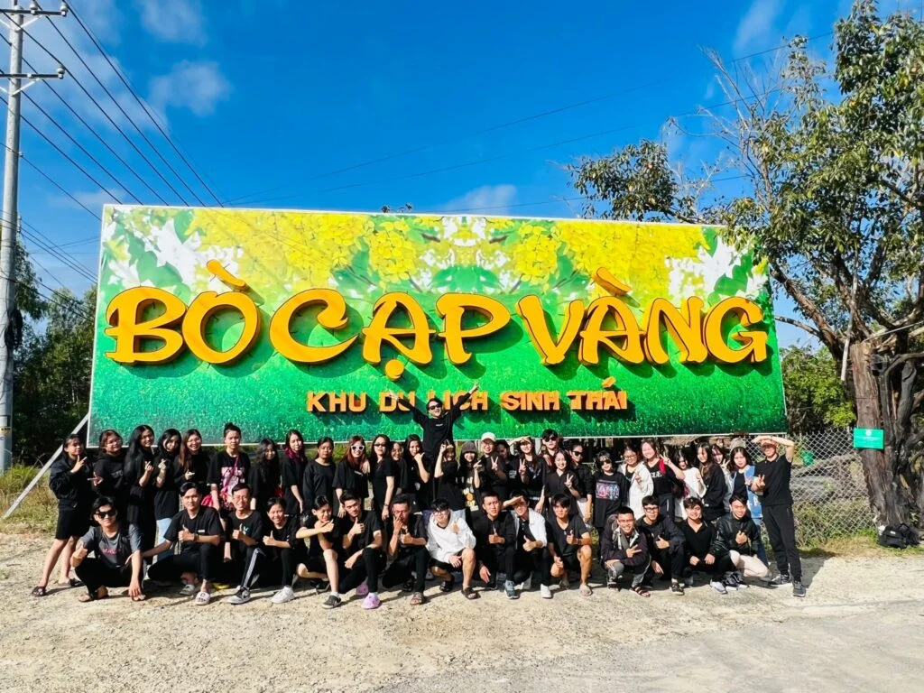 khu-du-lich-sinh-thai-bo-cap-vang
