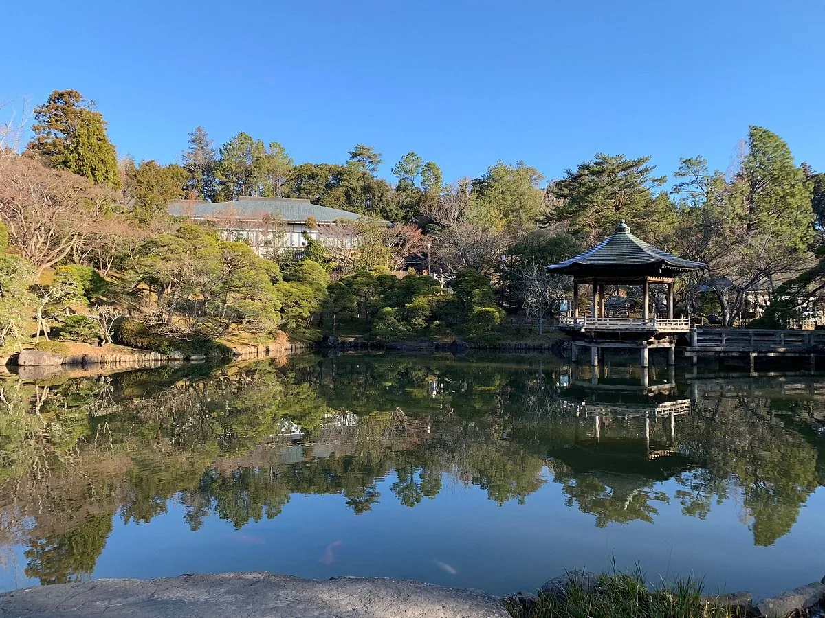 cong-vien-naritasan
