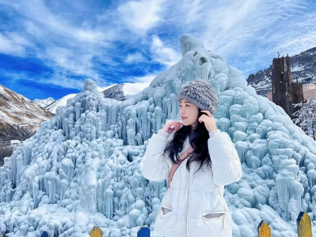 tour-thanh-do-cuu-trai-cau-6-ngay-5-dem-truot-tuyet-gia-co-son-1