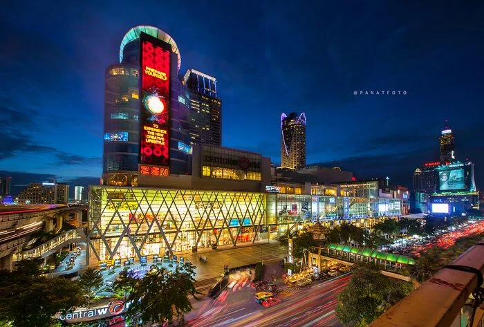 66168-central-world-bangkok1-700x473