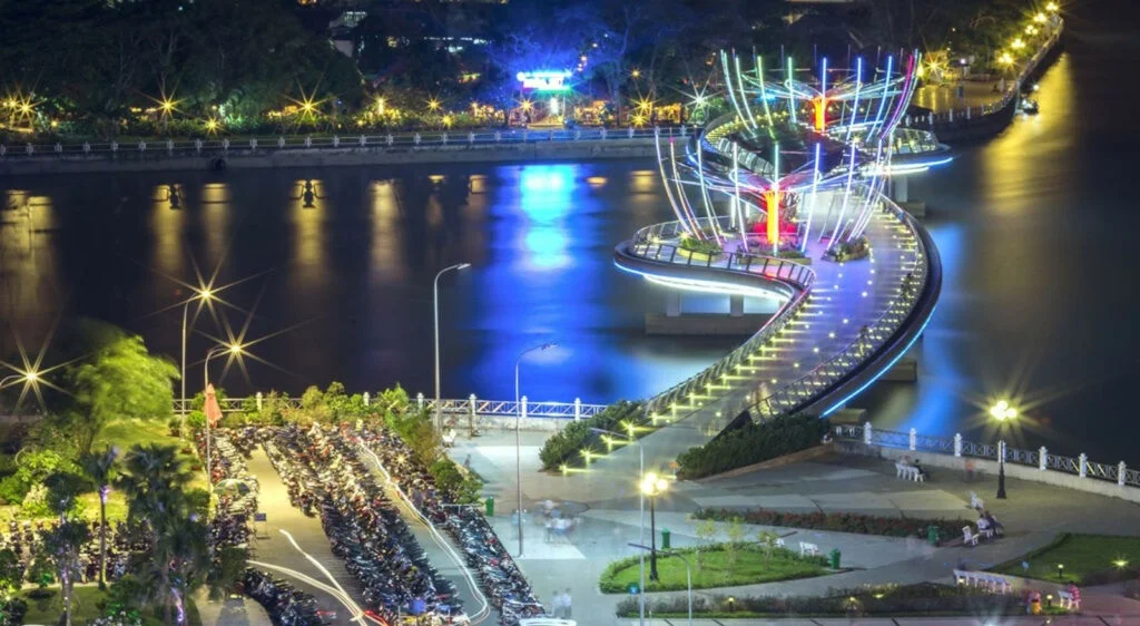 Bến Ninh Kiều: Vị trí, điểm thu hút, kinh nghiệm du lịch và chọn tour