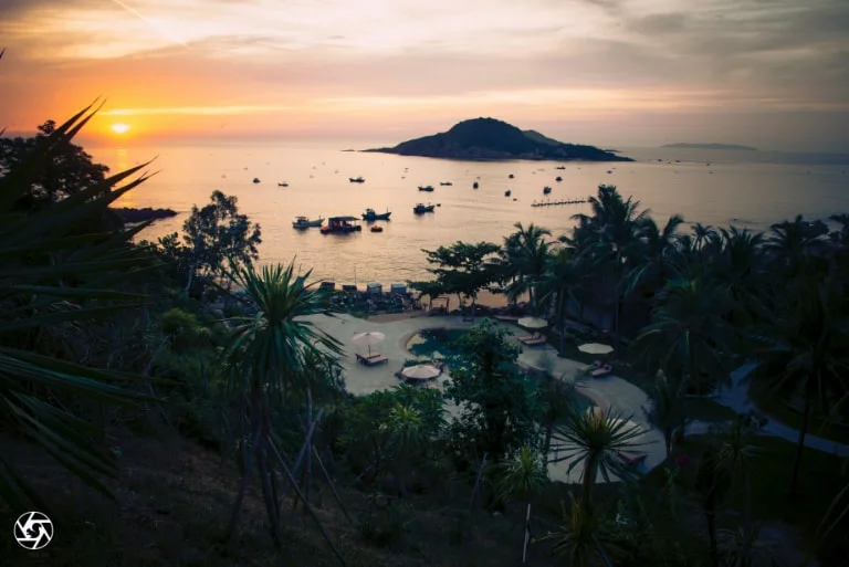 Casa Marina Resort bình minh
