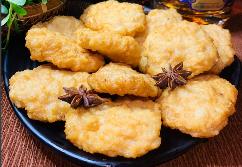 Tuyệt chiêu giã tay chả mực Hạ Long: Giữ trọn vị ngọt tự nhiên