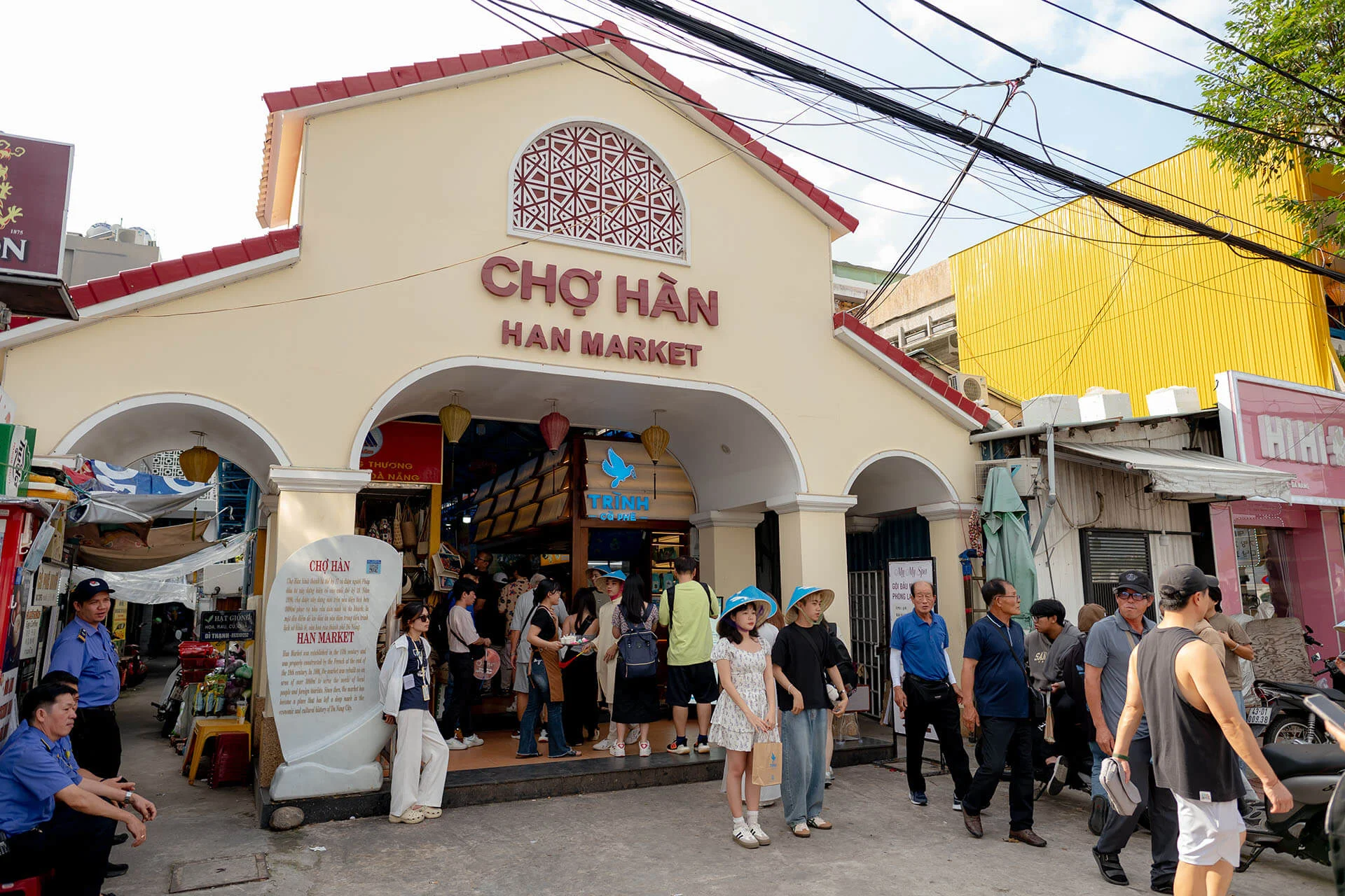 City Tour Đà Nẵng 1 ngày: Lịch trình, điểm nổi bật, giá bán, kinh nghiệm du lịch & đơn vị uy tín giá rẻ