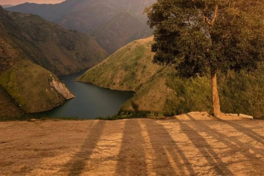 chup-bong-nguoi-neu-den-day-vao-hoang-hon