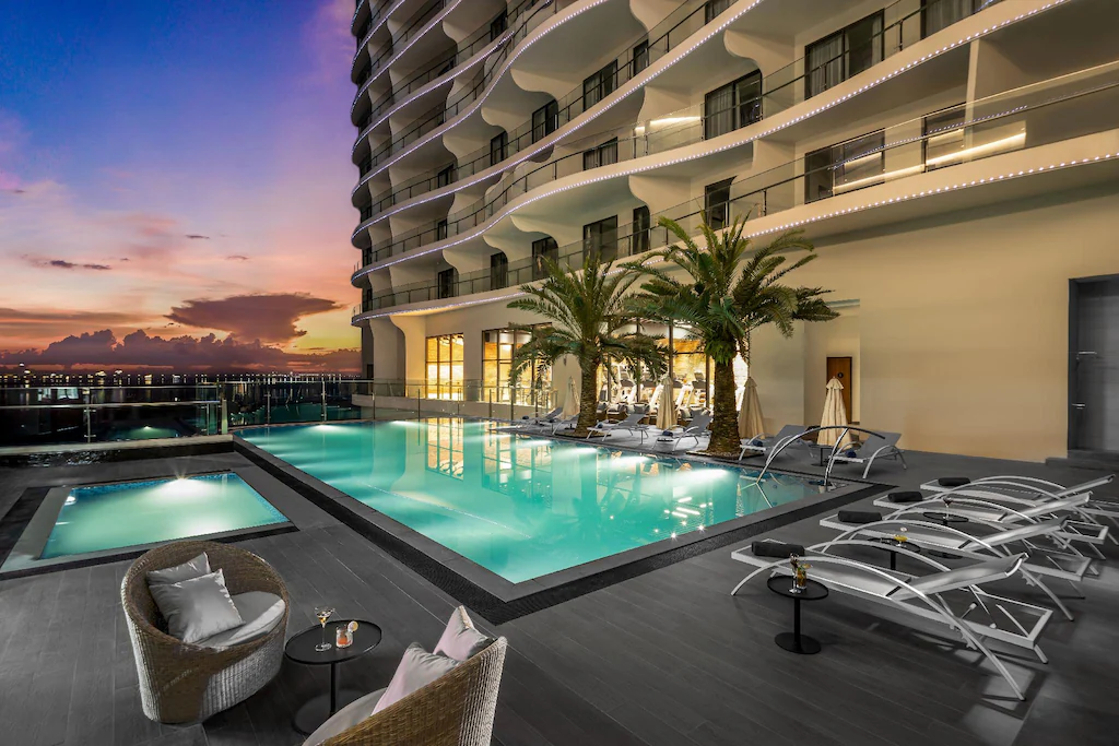 citadines-marina-ha-long-13