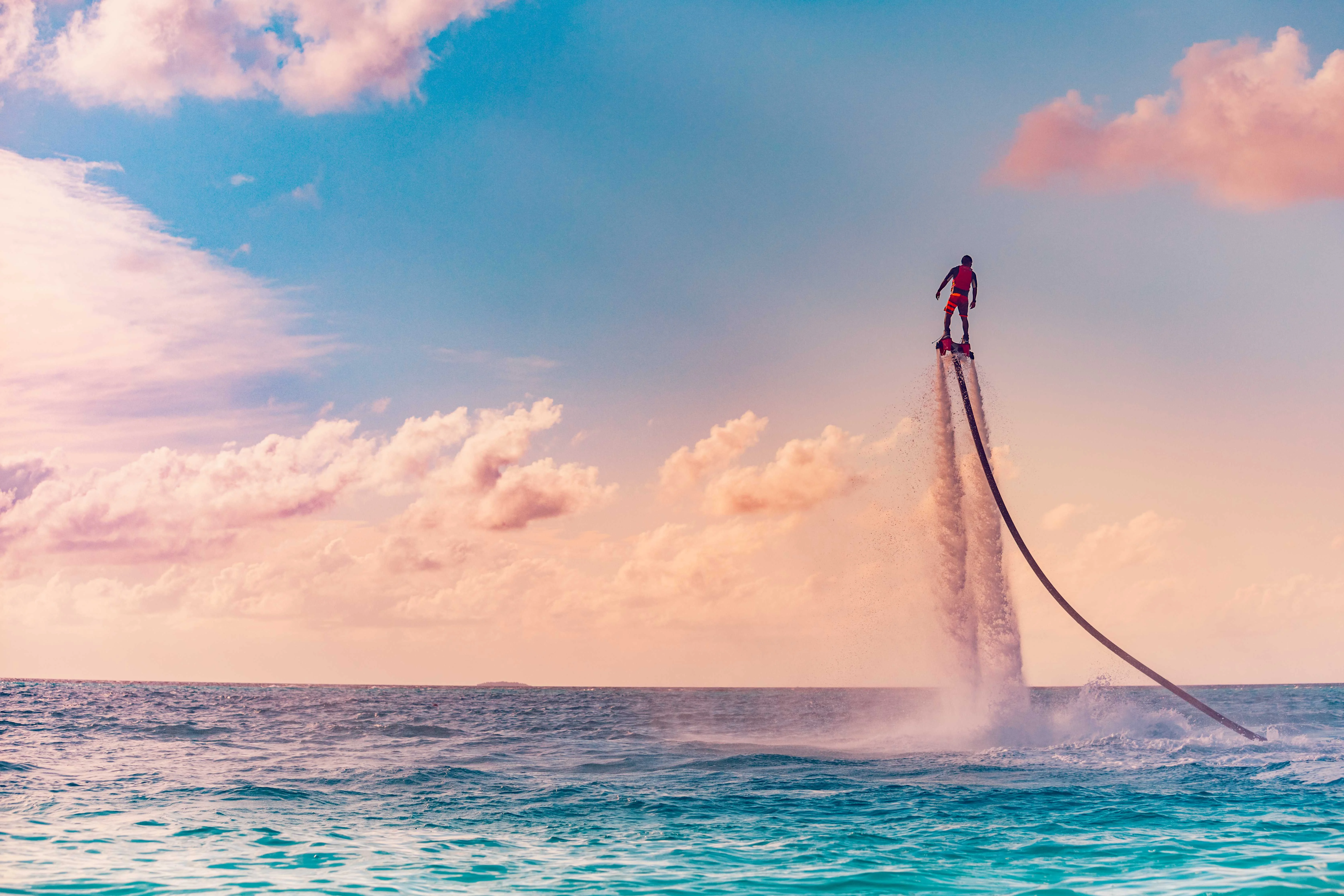 chơi flyboard khi du lịch hòn tằm